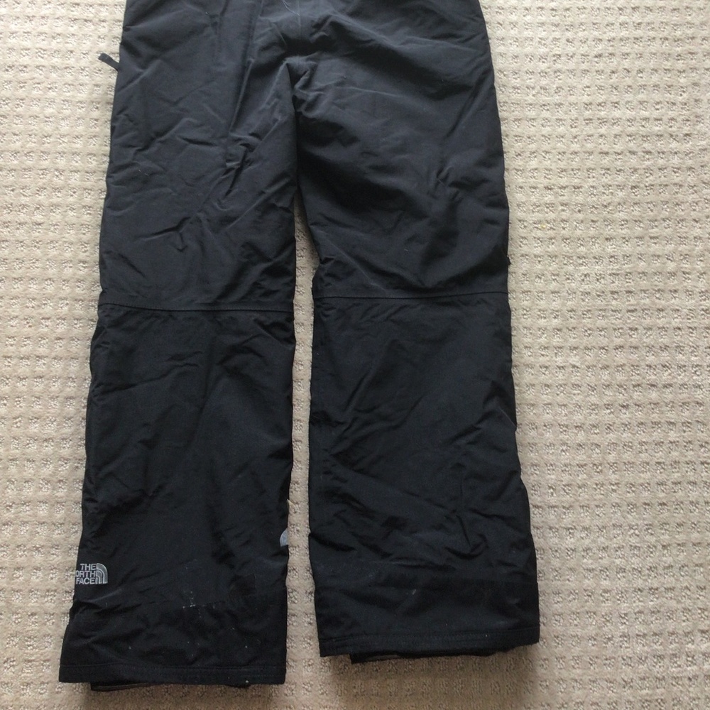 Women’s North Face Insulated pants